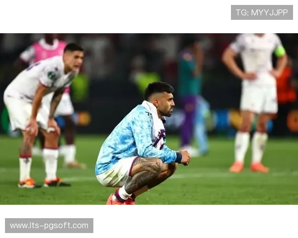 佛罗伦萨主场迎战比萨，紫百合为欧战资格而战